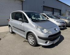 Peugeot 1007 Les Ponts-de-Cé