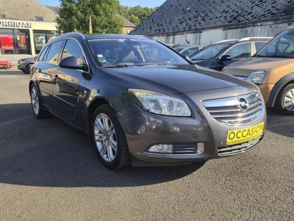 Opel Insignia Sports Tourer - Cosmo A  2.0 CDTI - 130 FAP - 7 990 €