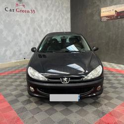 Peugeot 206 Trendy 1.4e 16v occasion - Montreuil-sur-Ille - photo 2/9