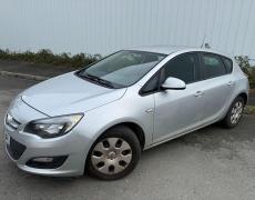 Opel Astra Les Ponts-de-Cé