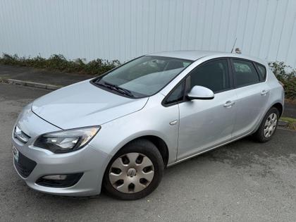 Opel Astra - Edition  1.4 Twinport 100 ch - 4 990 €