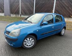 Renault Clio 2 -  1.5 l dci 65 cv - 4 290 €