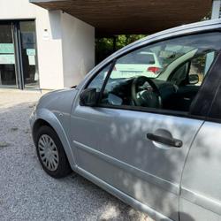 Citroen C3 Pack Clim 1.4 HDi occasion - Cou&euml;ron - photo 3/6