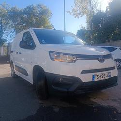 Toyota Proace City MEDIUM DYNAMIC 1.5l 100 D-4D BVM5 occasion - Marolles-en-Brie - photo 2/29
