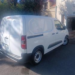 Toyota Proace City MEDIUM DYNAMIC 1.5l 100 D-4D BVM5 occasion - Marolles-en-Brie - photo 3/29