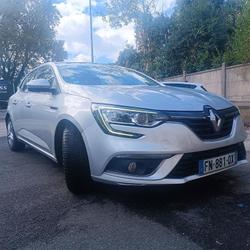 Renault Megane 4 Business M&eacute;gane IV Blue dCi 95 occasion - Marolles-en-Brie - photo 2/28