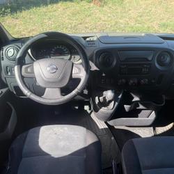 Autres Nissan Optima L2H2 3.3t 2.3 dCi TT 135 S/S occasion - Les Ponts-de-C&eacute; - photo 3/8