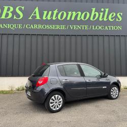 Renault Clio 3 Rip Curl 1.5 dCi 70 occasion - Chang&eacute; - photo 2/9