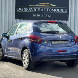 Peugeot 208 Active 1.6 BlueHDi 75ch BVM5 occasion - Br&eacute;al-sous-Montfort - photo 3/13