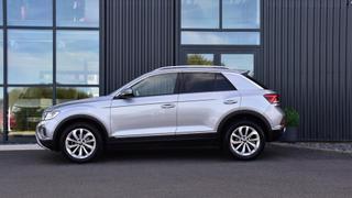Volkswagen T-Roc  - photo 1