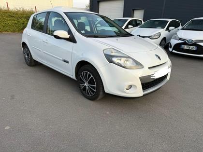 Renault Clio 3 - Expression Clim Euro 5  dCi 75 eco2 - 5 690 €