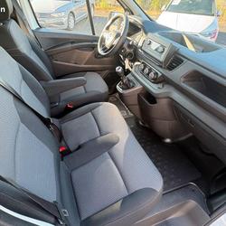 Renault Trafic CONFORT FGN L1H1 2800 KG BLUE DCI 130 occasion - Onet-le-Ch&acirc;teau - photo 2/6
