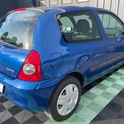 Renault Clio Campus 2 Authentique 1.2 60 GPL eco2 occasion - Saint-Berthevin - photo 2/5