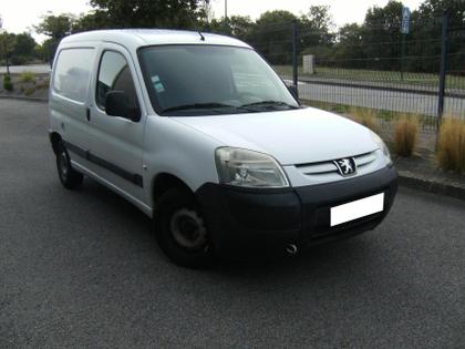 Peugeot Partner - PACK CD CLIM  170C 1.6 HDi 75 - 5 400 €