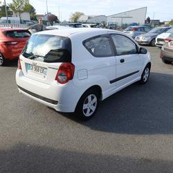 Chevrolet Aveo Classic 1.2 16v 84ch occasion - Les Sorini&egrave;res - photo 3/7