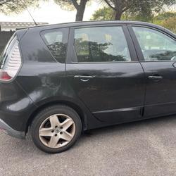 Renault Scenic 3 Life dCi 95 occasion - Saint-Nazaire - photo 3/6