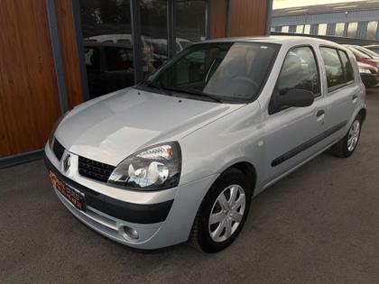 Renault Clio 2 -  1.2 - 3 990 €