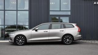 Volvo V60  - Momentum - photo 1