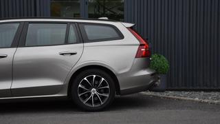 Volvo V60  - Momentum - photo 2