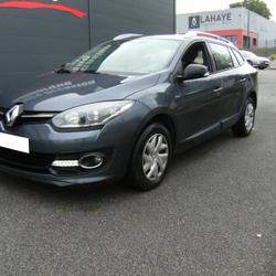 Renault Megane 3 Estate Limited M&eacute;gane III 1.5 dCi 110 Energy eco2 occasion - Plo&euml;rmel - photo 2/9