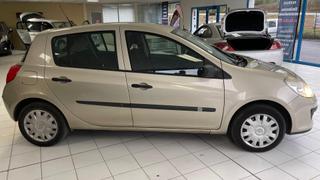 Renault Clio 3  - Authentique - photo 1