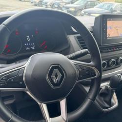 Renault Trafic combi L2 Blue dCi 170 auto occasion - Beauvoir-sur-Mer - photo 3/5