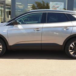 Opel Grandland Elite 1.2 Turbo 130 ch BVA8 occasion - Coutances - photo 3/15