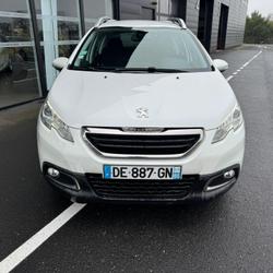 Peugeot 2008 Business Pack 1.6 e-HDi 92ch FAP BVM5 occasion - La Bruffi&egrave;re - photo 2/17