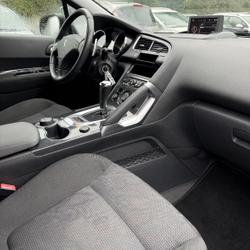 Peugeot 3008 Allure 1.6 e-HDi 115ch FAP BMP6 BLUE LION occasion - Ch&acirc;teaugiron - photo 3/11