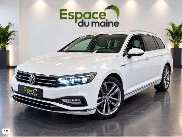 Volkswagen Passat  - 24 990 €