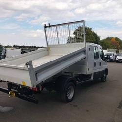 Iveco Daily CDC 35 C 16H EMP 4100 QUAD-LEAF BVM6 occasion - Mouilleron-le-Captif - photo 3/10