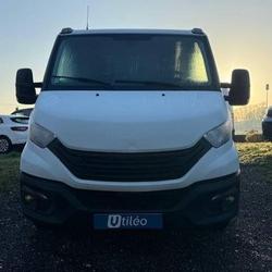 Iveco Daily CDC 35 C 16H EMP 4100 QUAD-LEAF BVM6 occasion - Mouilleron-le-Captif - photo 2/12