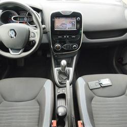 Renault Clio 4 Initiale Paris dCi 90 occasion - Onet-le-Ch&acirc;teau - photo 2/9