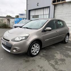Renault Clio 3 Expression Clim Euro 5 dCi 75 eco2 occasion - Les Ponts-de-C&eacute; - photo 3/5