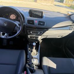 Renault Megane 3 M&eacute;gane III dCi 110 occasion - Les Ponts-de-C&eacute; - photo 3/5