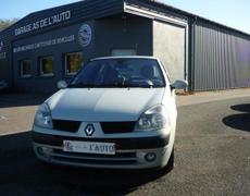 Renault Clio 2 Cordemais