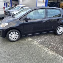 Volkswagen UP Move ! 1.0 75 occasion - Mauges-sur-Loire - photo 2/13