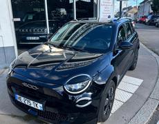Fiat 600 - Pop  T-Gen 3 1.2 Hybrid 145ch eDCT6 - 18 490 €