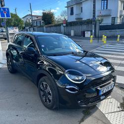 Fiat 600 Pop T-Gen 3 1.2 Hybrid 145ch eDCT6 occasion - Nantes - photo 2/11