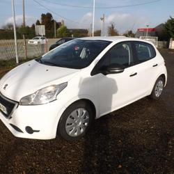 Peugeot 208 Business Pack 1.4 HDi 68ch FAP BVM5 occasion - Louannec - photo 2/9