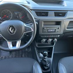 Renault Express CONFORT BLUE DCI 75 - 22 occasion - Plouigneau - photo 2/10