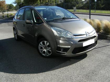 Citroen C4 Picasso - Millenium  HDi 110 - 6 400 €