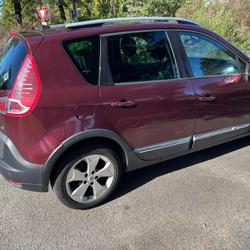 Renault Scenic XMOD Bose Edition EDC dCi 110 occasion - Saint-Nazaire - photo 3/6
