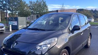 Renault Grand Scenic 3  - Exception - photo 0