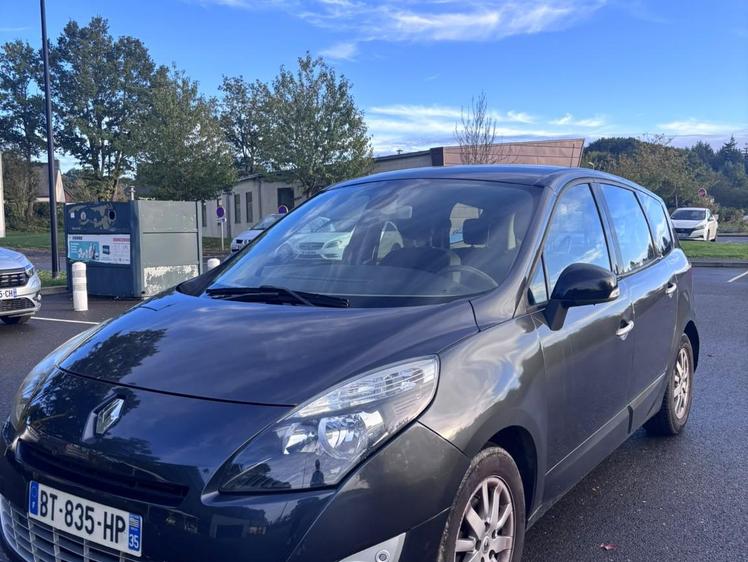 Renault Grand Scenic 3  - Exception - 4 990 €