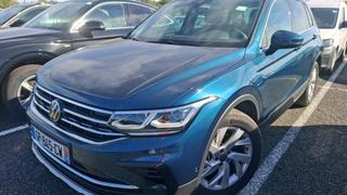 Volkswagen Tiguan  - photo 1