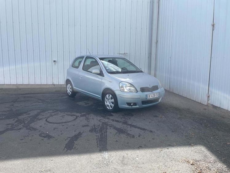 Toyota Yaris  - 4 490 €