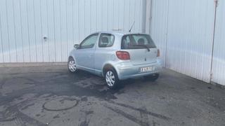 Toyota Yaris  - photo 2