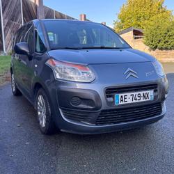 Citroen C3 Picasso Attraction VTi 95 occasion - Les Ponts-de-C&eacute; - photo 2/7
