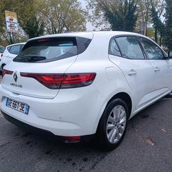 Renault Megane 4 Business M&eacute;gane IV Blue dCi 115 EDC - 21N occasion - Marolles-en-Brie - photo 3/27